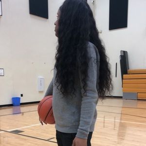 Meet your Posher, Dominique